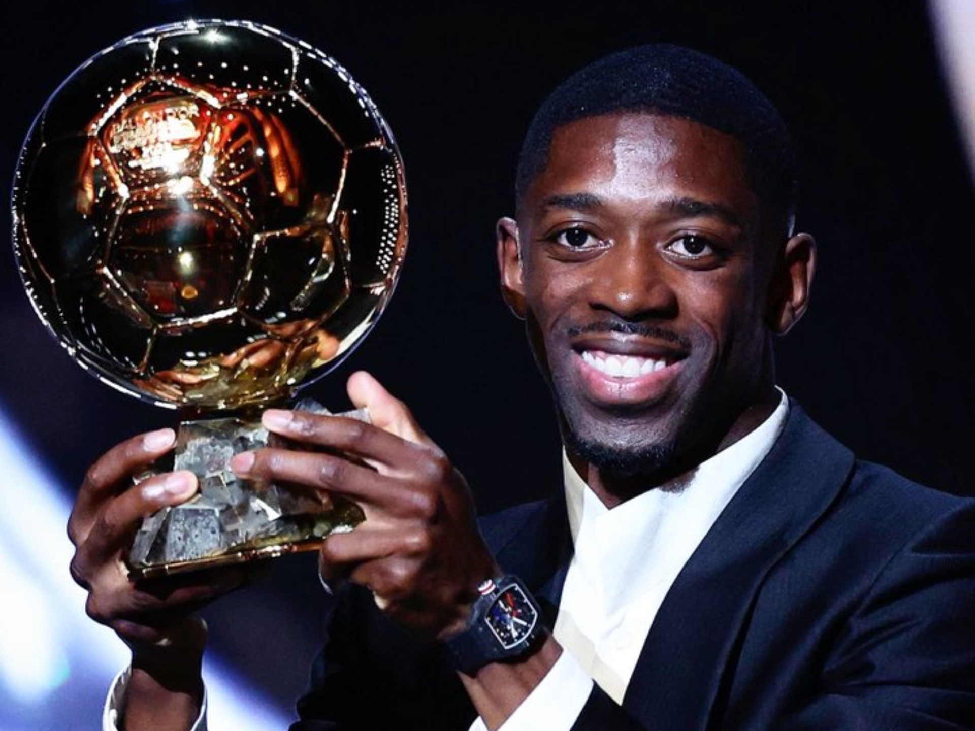 球迷：对方防他像空气一样