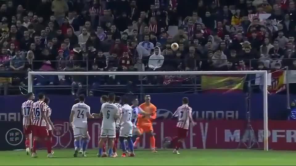 加西亚拒绝27万博彩公司赞助，坦言赌博让这项运动带来仇恨和虐待