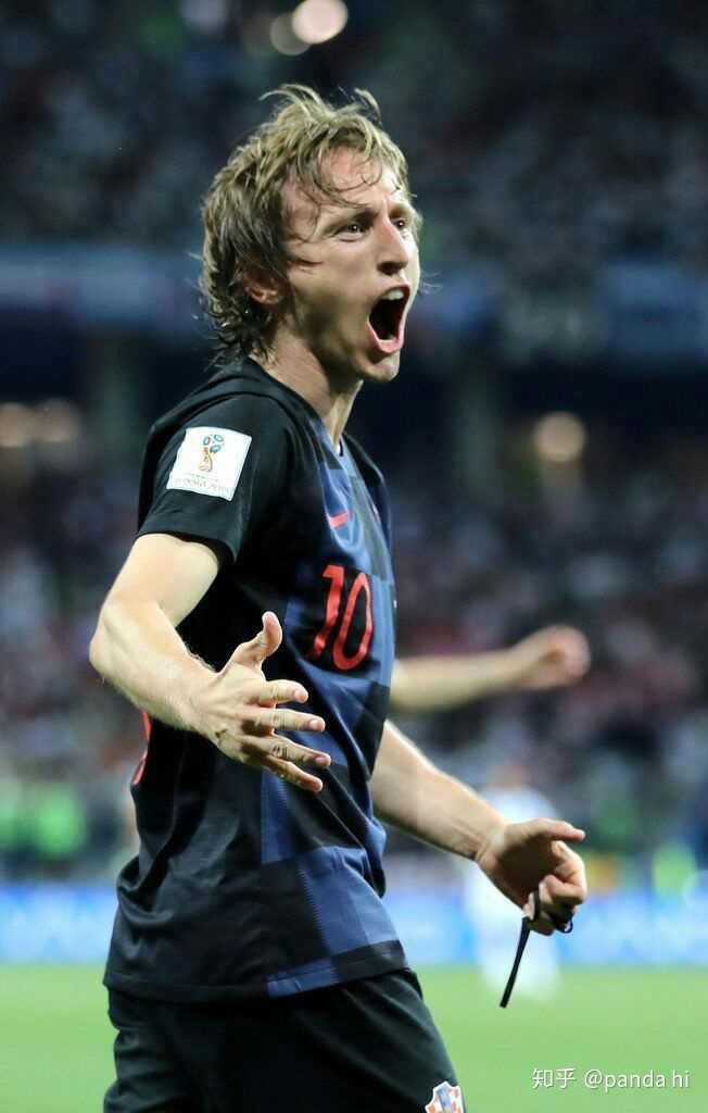 半场战报：比萨0-1帕尔马，贝内迪恰克点射