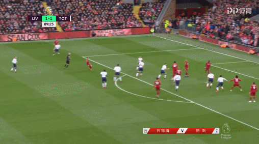 申京隔扣颜射亚当斯，后者按头锁喉遭申京“挑衅”：就扣你这混球