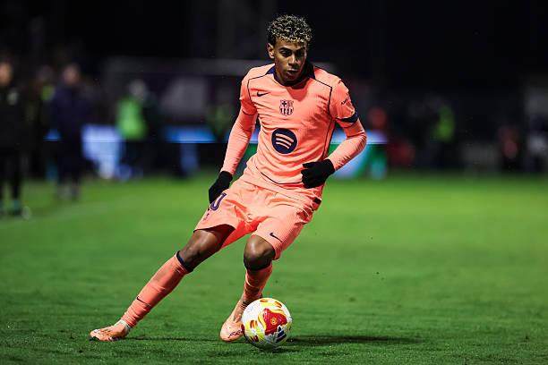 借鉴国米阿德里亚诺改编的莱昂纳多之歌